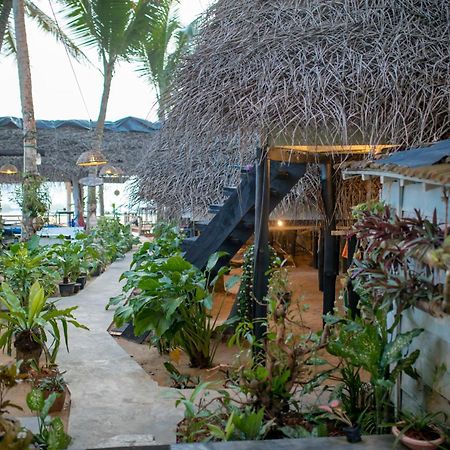 Oynise Beach Cabin Galle Exterior foto