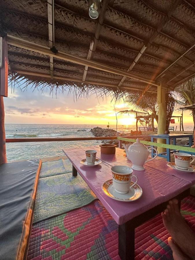 Oynise Beach Cabin Galle Exterior foto