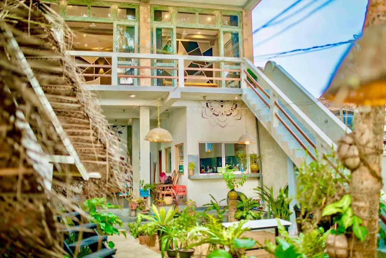 Oynise Beach Cabin Galle Exterior foto